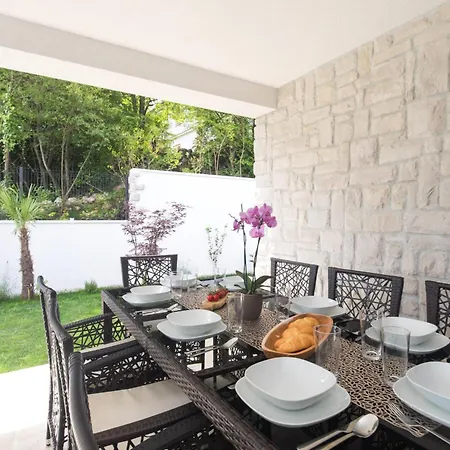 Casa Maya Deluxe With A Pool