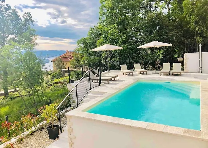 Casa Maya Deluxe With A Pool Appartamento Abbazia