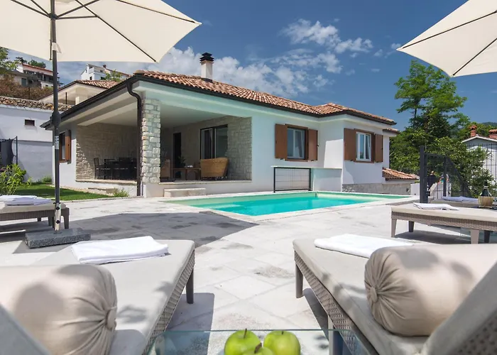 Casa Maya Deluxe With A Pool