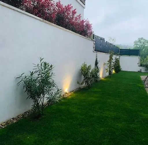 아파트 Casa Maya Deluxe With A Pool 오파티아