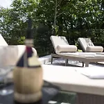 Daire Casa Maya Deluxe With A Pool Opatija